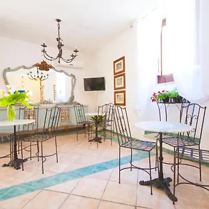 Hotel La Fontanella, Noto